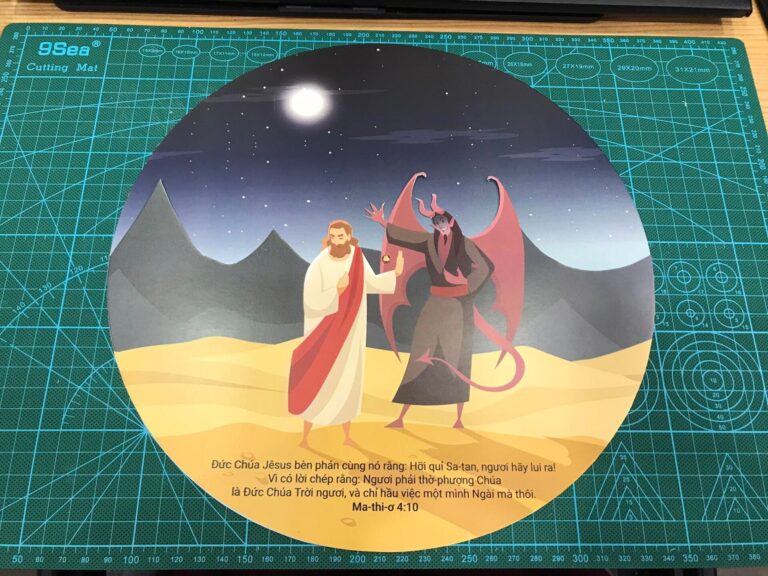 Thị cụ hình xoay Đức Chúa Jêsus bị cám dỗ